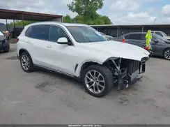 5UXCR6C06N9L57105 2022 BMW X5