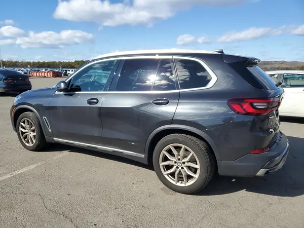 5UXCR6C06N9L79430 2022 BMW X5 - Image 2