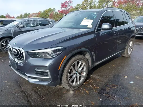 5UXCR6C06N9M28271 2022 BMW X5 - Image 2
