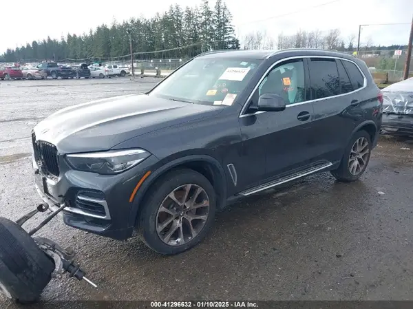 5UXCR6C06N9M67099 2022 BMW X5 - Image 2