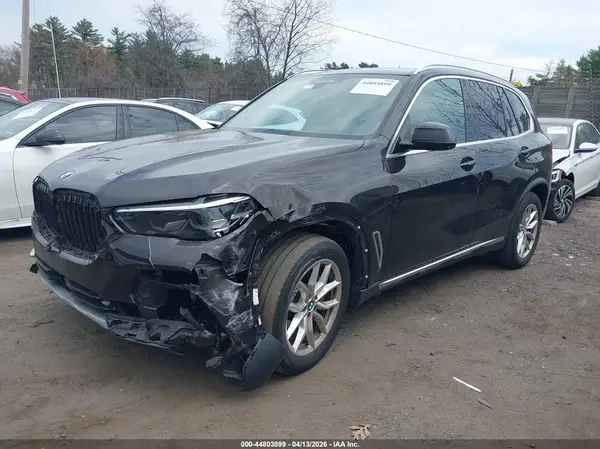 5UXCR6C06N9M74425 2022 BMW X5 - Image 2