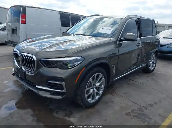 5UXCR6C06P9N83079 2023 BMW X5 - Image 2
