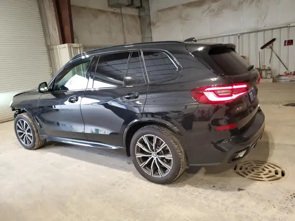 5UXCR6C06P9R96829 2023 BMW X5 - Image 2