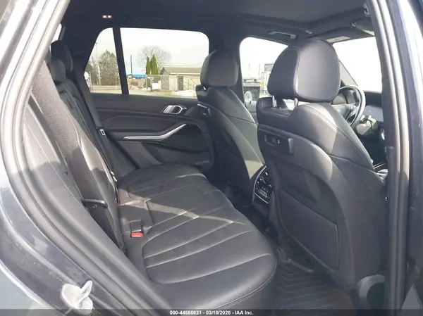 5UXCR6C07L9B68401 2020 BMW X5 - Image 8