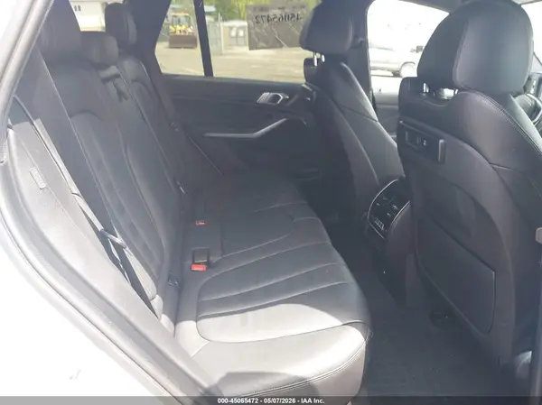 5UXCR6C07L9B75042 2020 BMW X5 - Image 8
