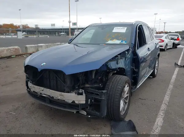 5UXCR6C07L9B78281 2020 BMW X5 - Image 2
