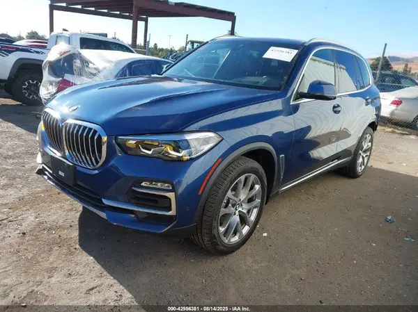 5UXCR6C07L9B87174 2020 BMW X5 - Image 2