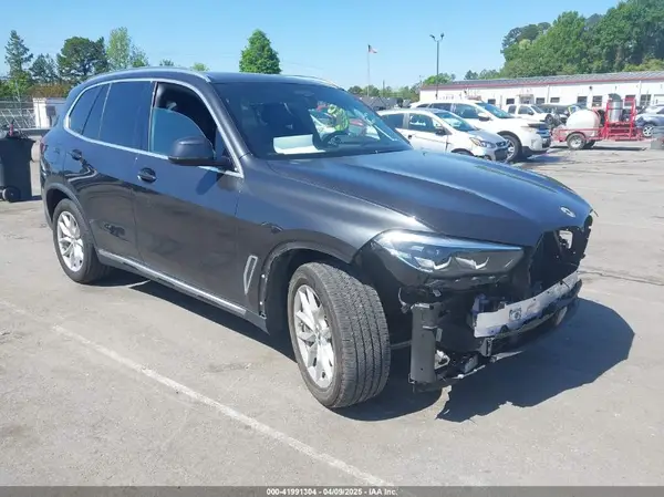 5UXCR6C07LLL66315 2020 BMW X5 - Image 1