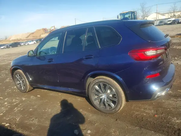 5UXCR6C07LLL76441 2020 BMW X5 - Image 2