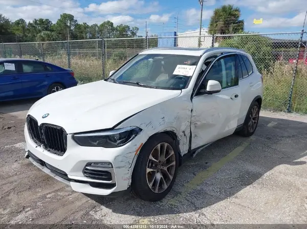 5UXCR6C07M9E83555 2021 BMW X5 - Image 2