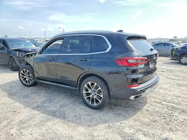 5UXCR6C07M9F29806 2021 BMW X5 - Image 2