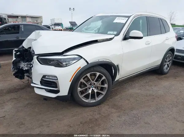 5UXCR6C07M9F36691 2021 BMW X5 - Image 2