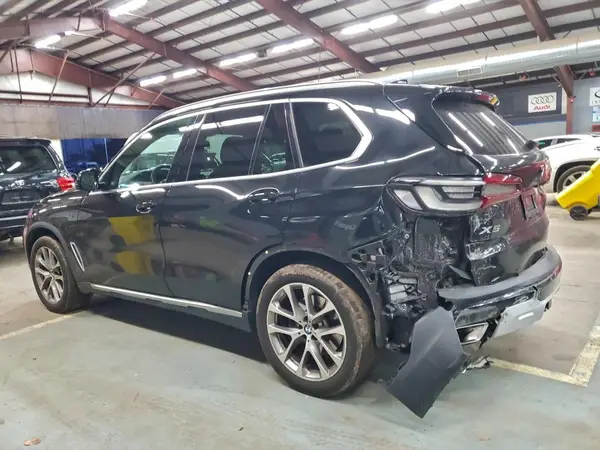 5UXCR6C07M9F39249 2021 BMW X5 - Image 2