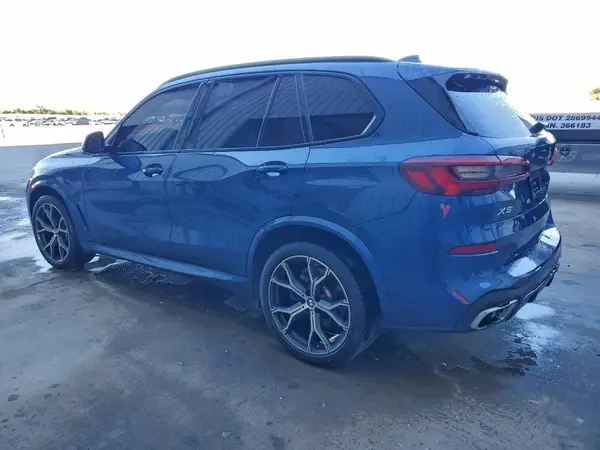 5UXCR6C07M9F48999 2021 BMW X5 - Image 2