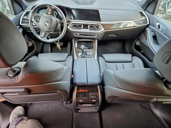 5UXCR6C07M9G14015 2021 BMW X5 - Image 8