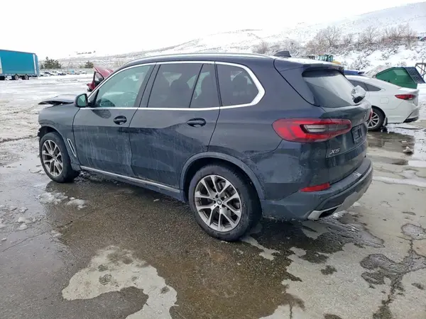 5UXCR6C07M9H45283 2021 BMW X5 - Image 2