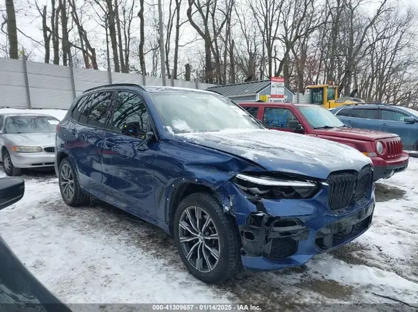 5UXCR6C07N9J55907 2022 BMW X5 - Image 1