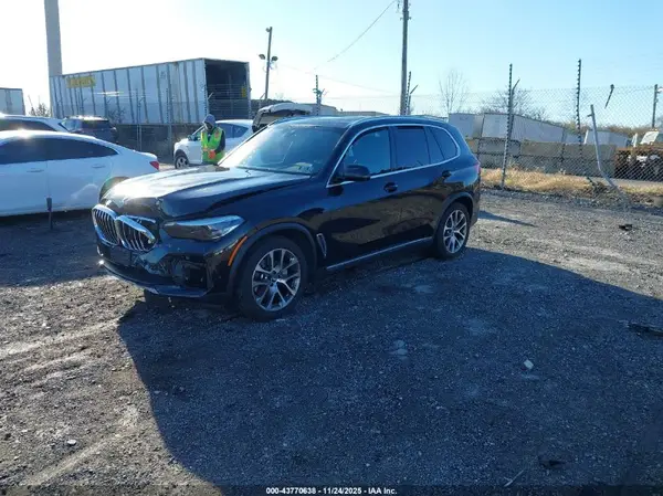5UXCR6C07N9K13496 2022 BMW X5 - Image 2