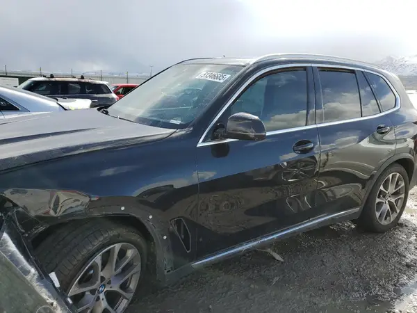 5UXCR6C07N9L07295 2022 BMW X5 - Image 1