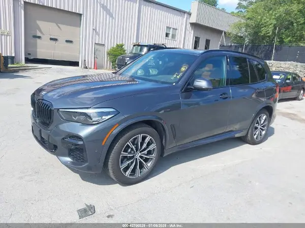 5UXCR6C07N9L28695 2022 BMW X5 - Image 2