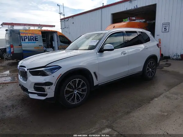 5UXCR6C07N9L54441 2022 BMW X5 - Image 2