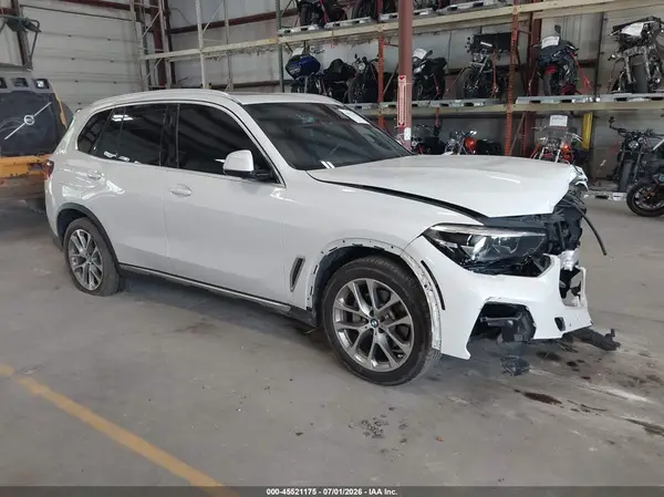 5UXCR6C07N9N11076 2022 BMW X5 - Image 1