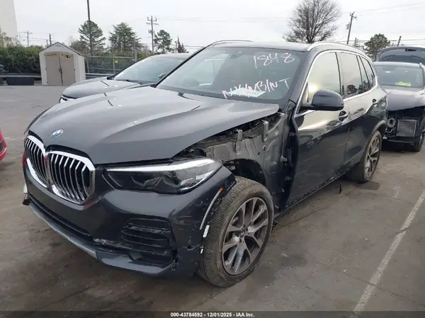 5UXCR6C07N9N21848 2022 BMW X5 - Image 2