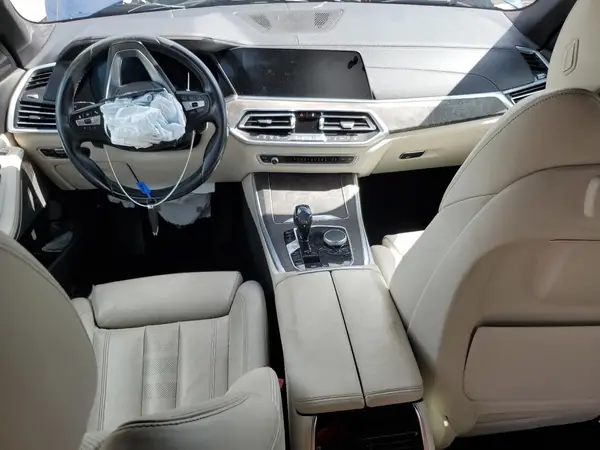 5UXCR6C08L9B14296 2020 BMW X5 - Image 8