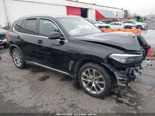 5UXCR6C08L9B21670 2020 BMW X5 - Image 1