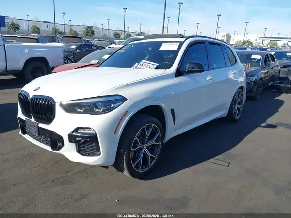 5UXCR6C08L9B49646 2020 BMW X5 - Image 2