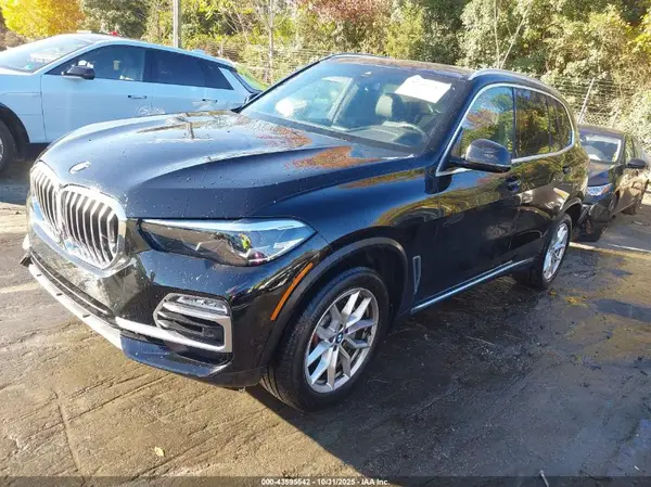 5UXCR6C08L9C82200 2020 BMW X5 - Image 2