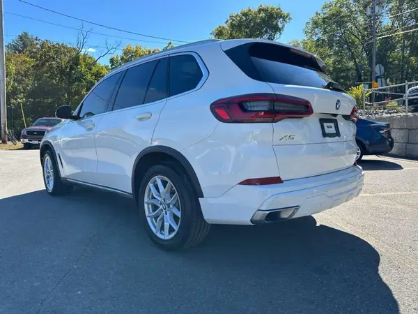 5UXCR6C08LLL66453 2020 BMW X5 - Image 2