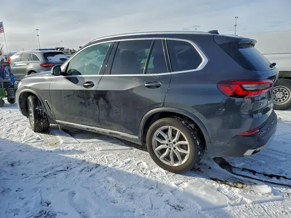 5UXCR6C08M9E35983 2021 BMW X5 - Image 2