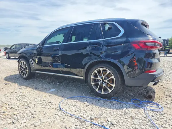 5UXCR6C08M9E88876 2021 BMW X5 - Image 2