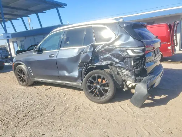 5UXCR6C08M9F08835 2021 BMW X5 - Image 2