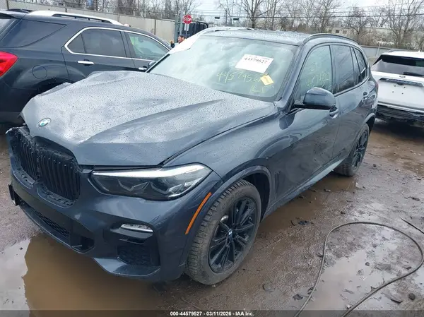 5UXCR6C08M9F64600 2021 BMW X5 - Image 2