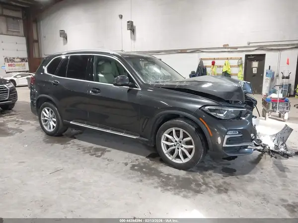 5UXCR6C08M9G02746 2021 BMW X5 - Image 1