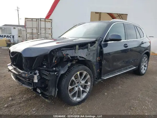 5UXCR6C08M9G50537 2021 BMW X5 - Image 2