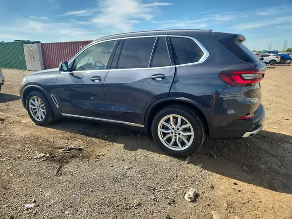 5UXCR6C08N9J10345 2022 BMW X5 - Image 2