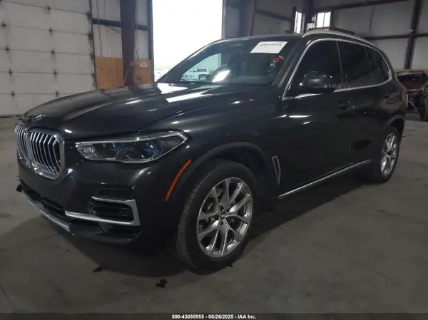 5UXCR6C08N9J39490 2022 BMW X5 - Image 2