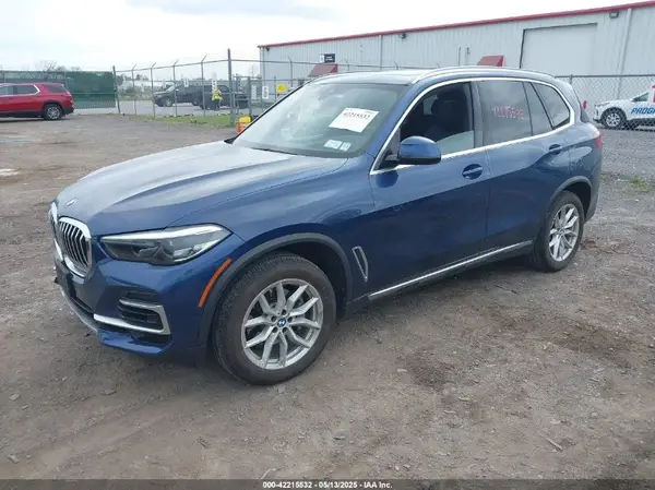 5UXCR6C08N9J99866 2022 BMW X5 - Image 2