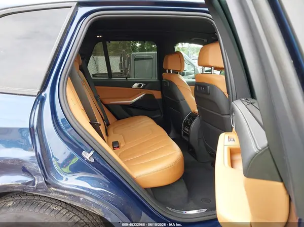 5UXCR6C08N9K04192 2022 BMW X5 - Image 8