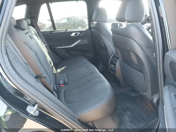 5UXCR6C08N9K44885 2022 BMW X5 - Image 8