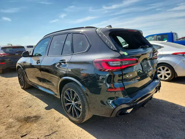 5UXCR6C08N9K75392 2022 BMW X5 - Image 2