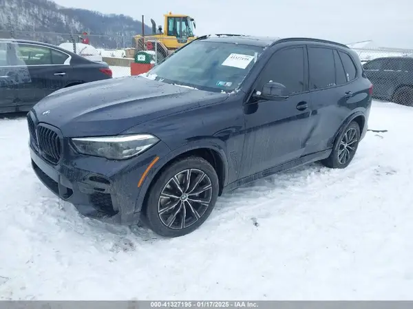 5UXCR6C08N9L20301 2022 BMW X5 - Image 2