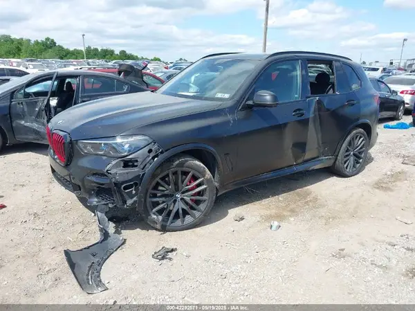 5UXCR6C08N9L39205 2022 BMW X5 - Image 2