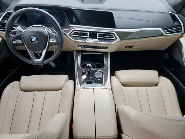 5UXCR6C08N9M12685 2022 BMW X5 - Image 8