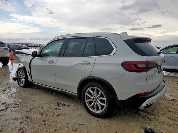 5UXCR6C08N9M41314 2022 BMW X5 - Image 2