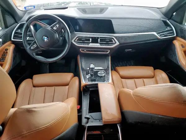 5UXCR6C08N9M41314 2022 BMW X5 - Image 8