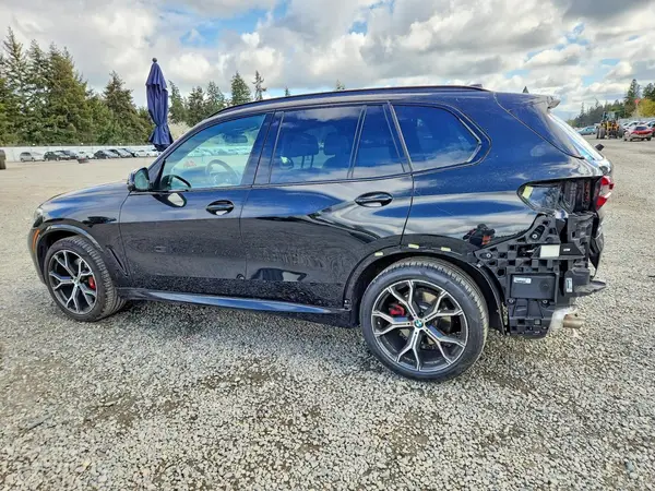 5UXCR6C08N9M57304 2022 BMW X5 - Image 2